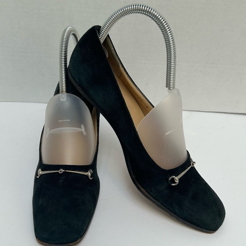 Gucci Horsebit Suede Pumps 101 4277‎ Made in Italy size 8AA Forest Green